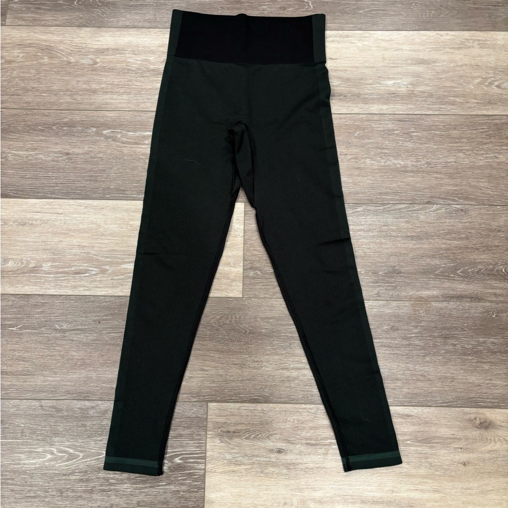 Outdoor Voices Black with Green Strip Leggings